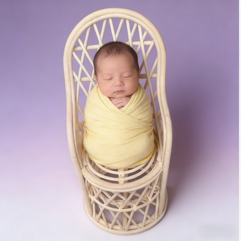 Photography Gear - Sedia in rattan vintage fatta a