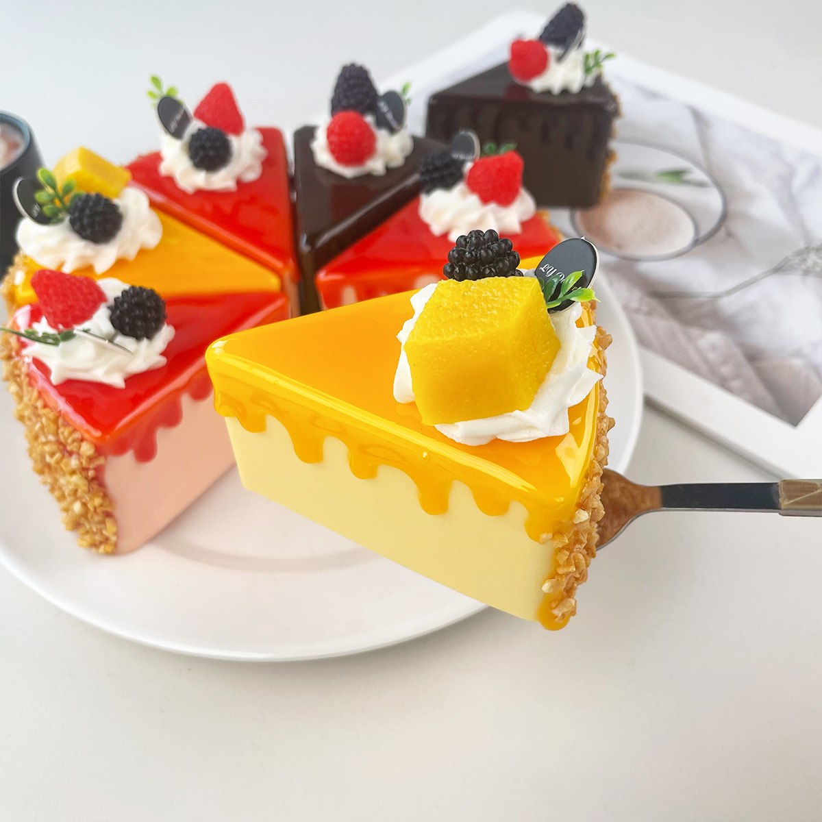 Torta Finta per Compleanno, Mo - Photography Triangle recensione e prezzo