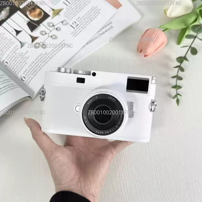 Modello di Fotocamera Mirrorle - Photography Model recensione e prezzo